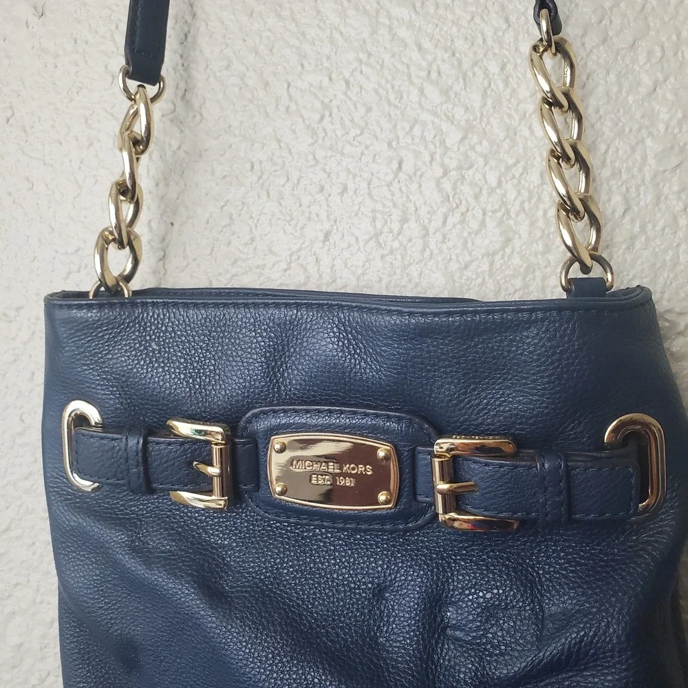 Michael Kors medium casual black and gold leather chain and buckle crossbody bag